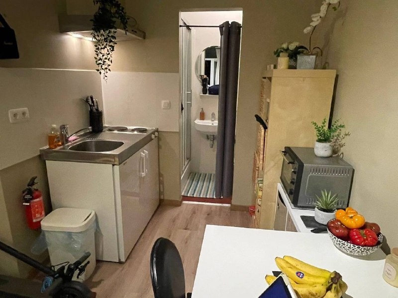 Studio cosy meublé 27–30m² – Centre-ville - Image 2
